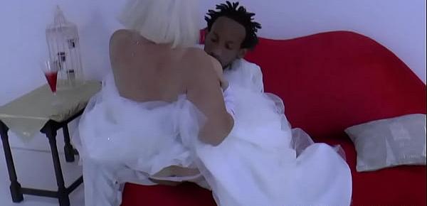 Old bride with big boobs rides black rod